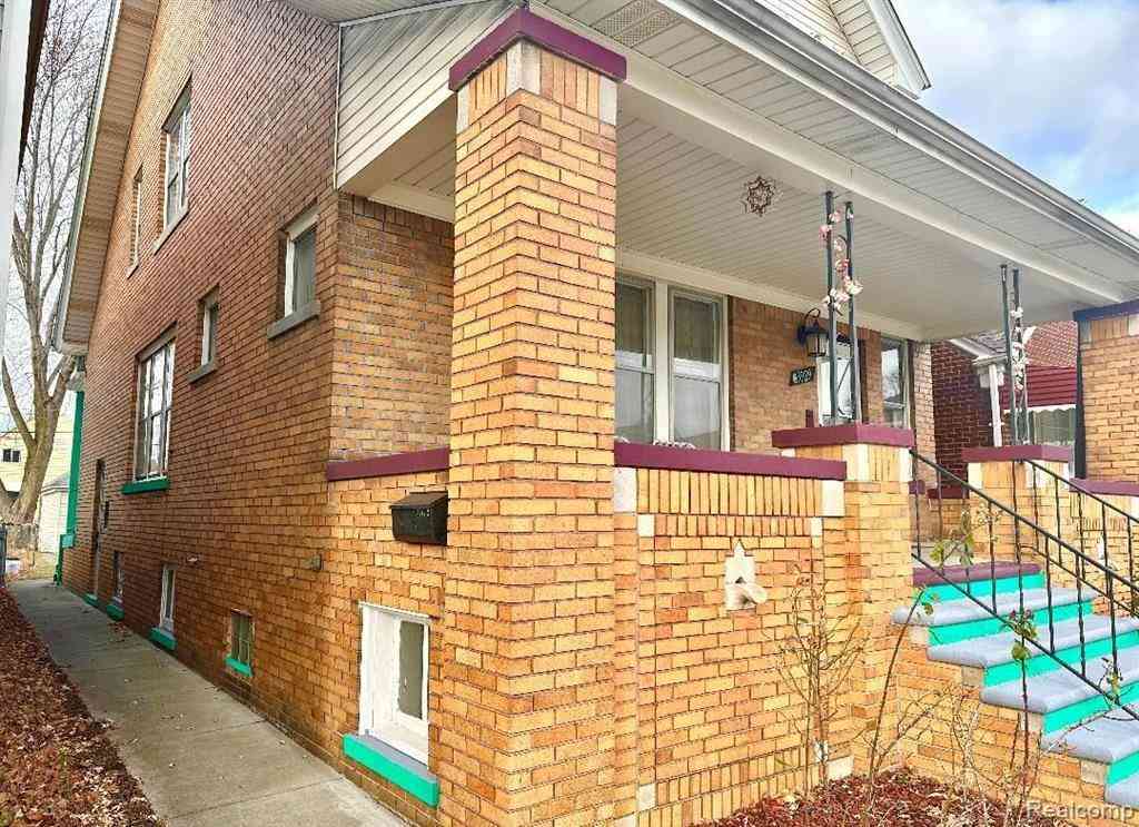 Homes For Sale - 3929 Caniff Street <br/> Hamtramck, MI 48212