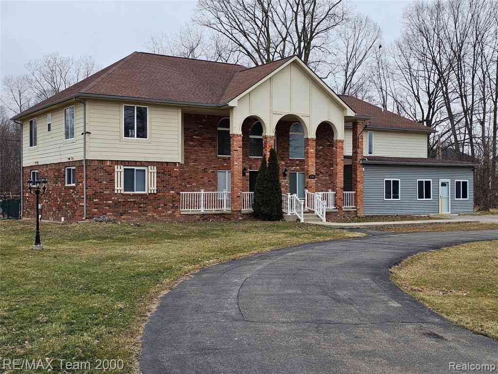 Homes For Sale - 2780 Denton Road <br/> Canton, MI 48188