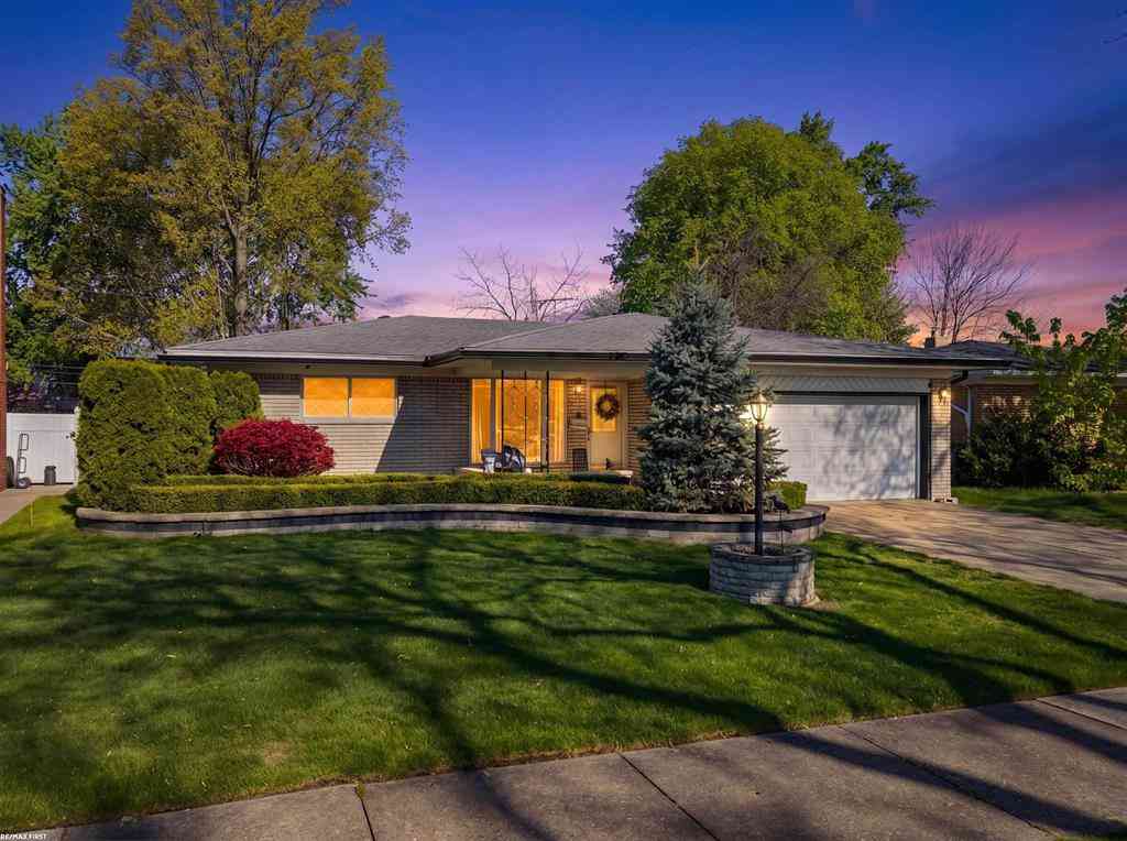 Homes For Sale - 30715 Primrose Drive <br/> Warren, MI 48088