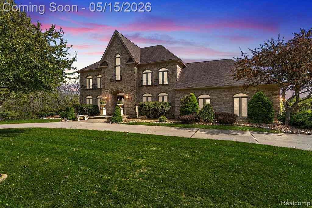 Homes For Sale - 7374 Fox Hill Lane <br/> Northville, MI 48168