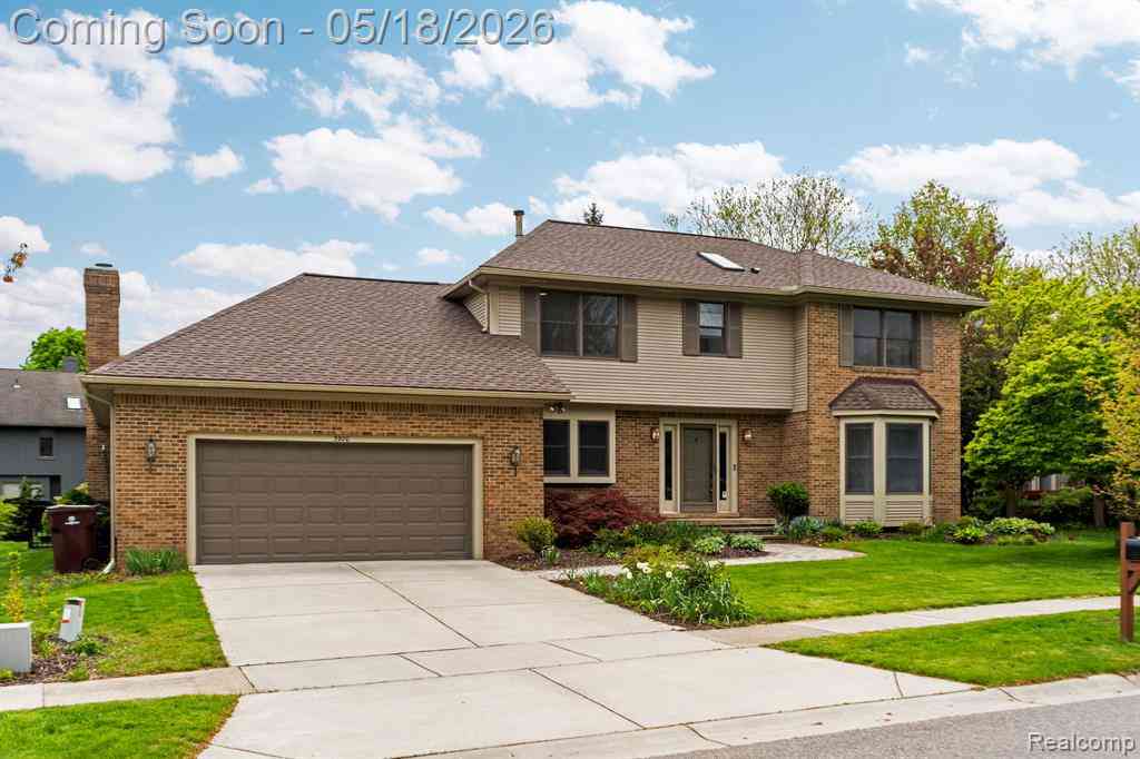 Homes For Sale - 3920 Wynnstone Drive <br/> Ann Arbor, MI 48105