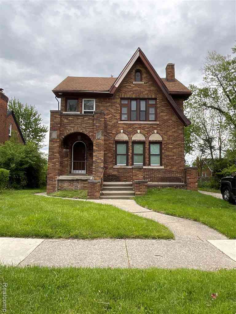 Homes For Rent - 15464 Gilchrist St Street <br/> Detroit, MI 48227