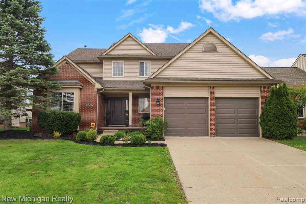 Homes For Sale - 7622 Greene Farm Drive <br/> Ypsilanti, MI 48197