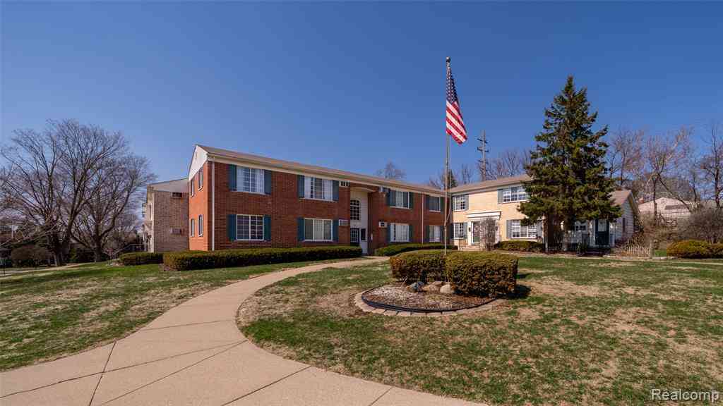 Condo For Sale - 451 Miller Avenue  #211<br/> Rochester, MI 48307