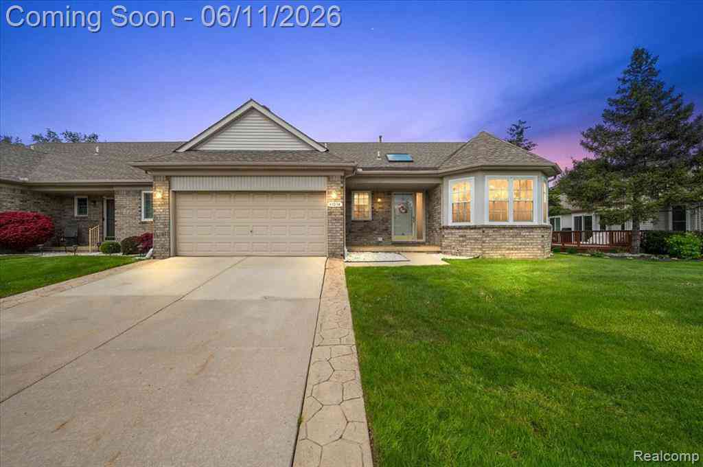Condo For Sale - 41034 Greenspire Drive <br/> Clinton Township, MI 48038