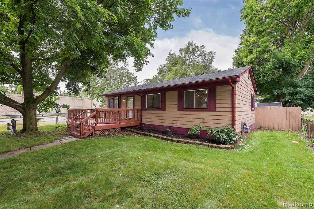 Homes For Sale - 658 Kansas Avenue <br/> Ypsilanti, MI 48198