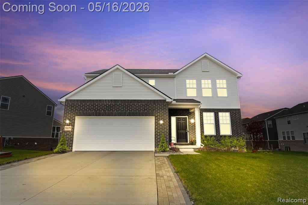 Homes For Sale - 58679 Falabella Drive <br/> South Lyon, MI 48178