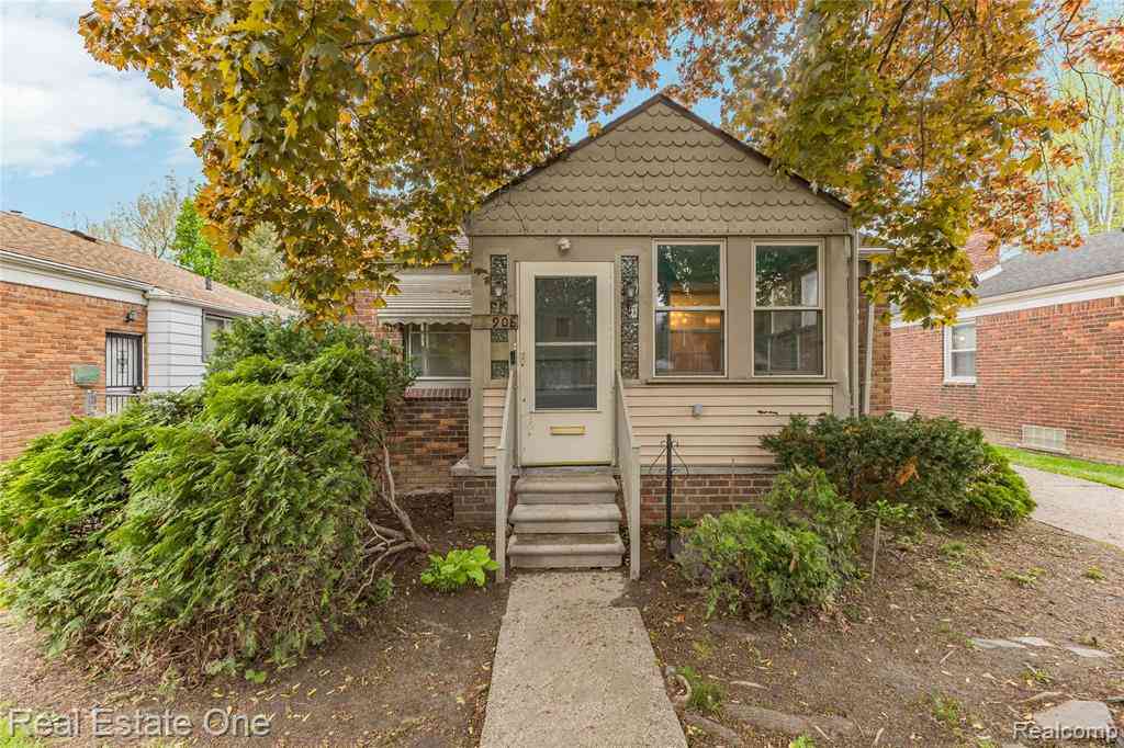 Homes For Sale - 12908 Grayfield Street <br/> Wayne County, Detroit, MI 48223
