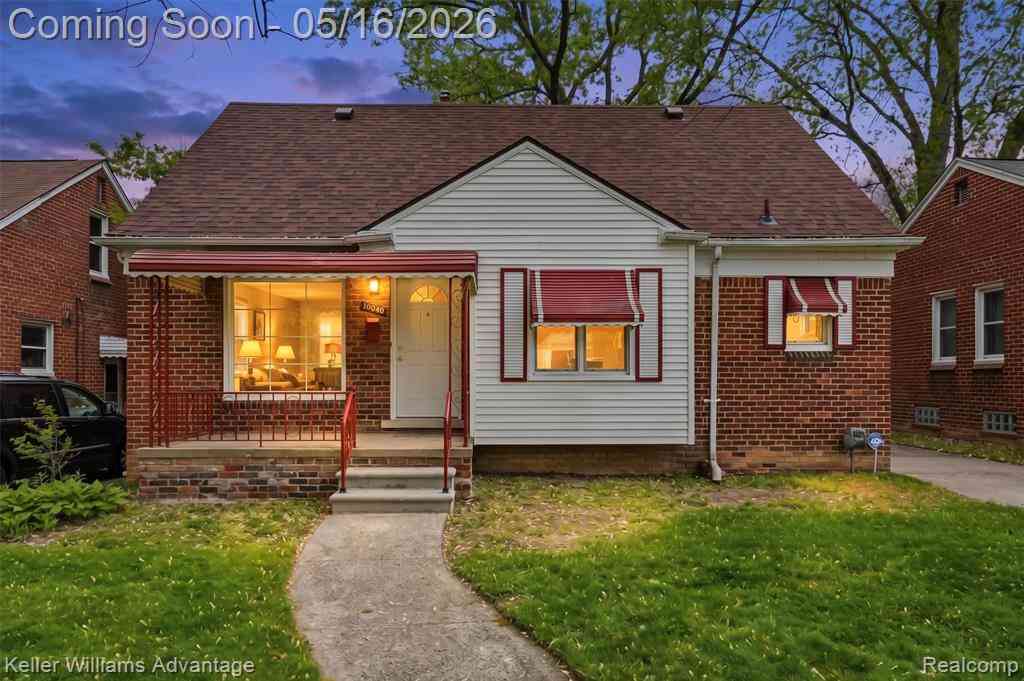 Homes For Sale - 10040 Marion  <br/> Redford, MI 48239