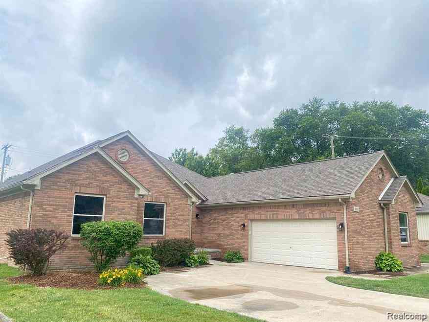 Homes For Sale - 25014 Trombley Street <br/> Harrison Township, MI 48045