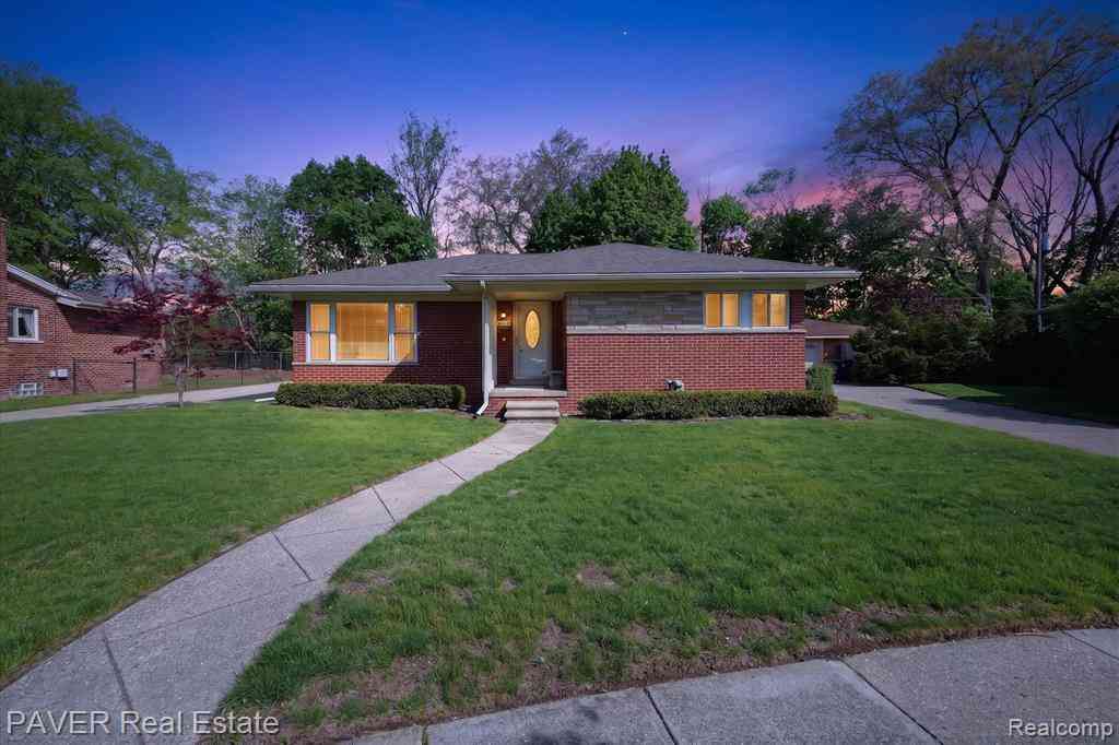 Homes For Sale - 34536 Grandon Street <br/> Livonia, MI 48150