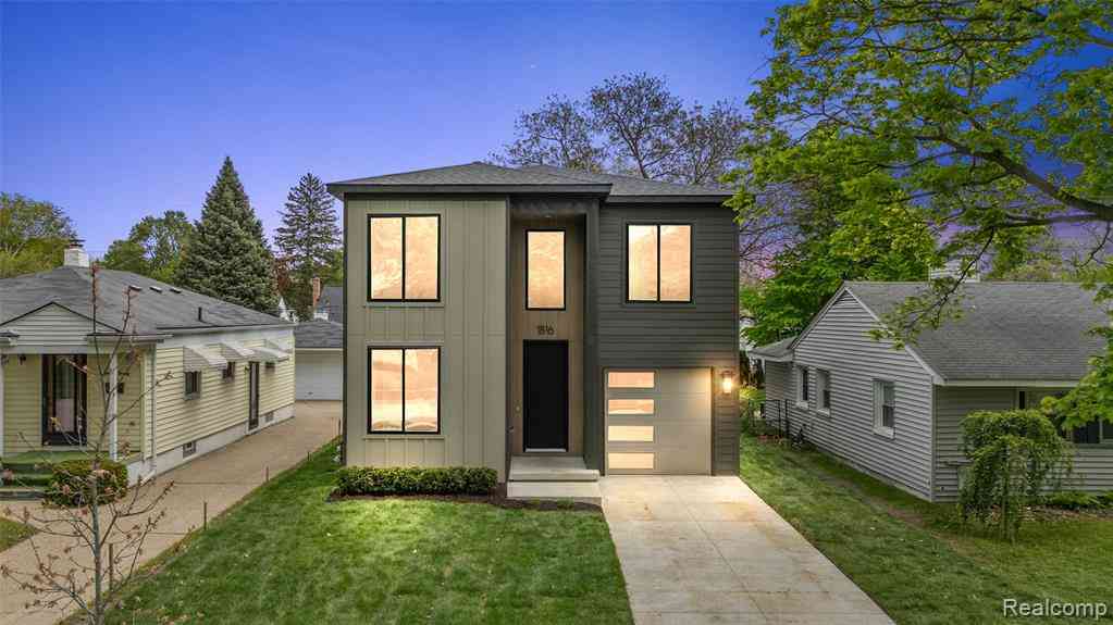 Homes For Sale - 1816 Clifton Avenue <br/> Royal Oak, MI 48073
