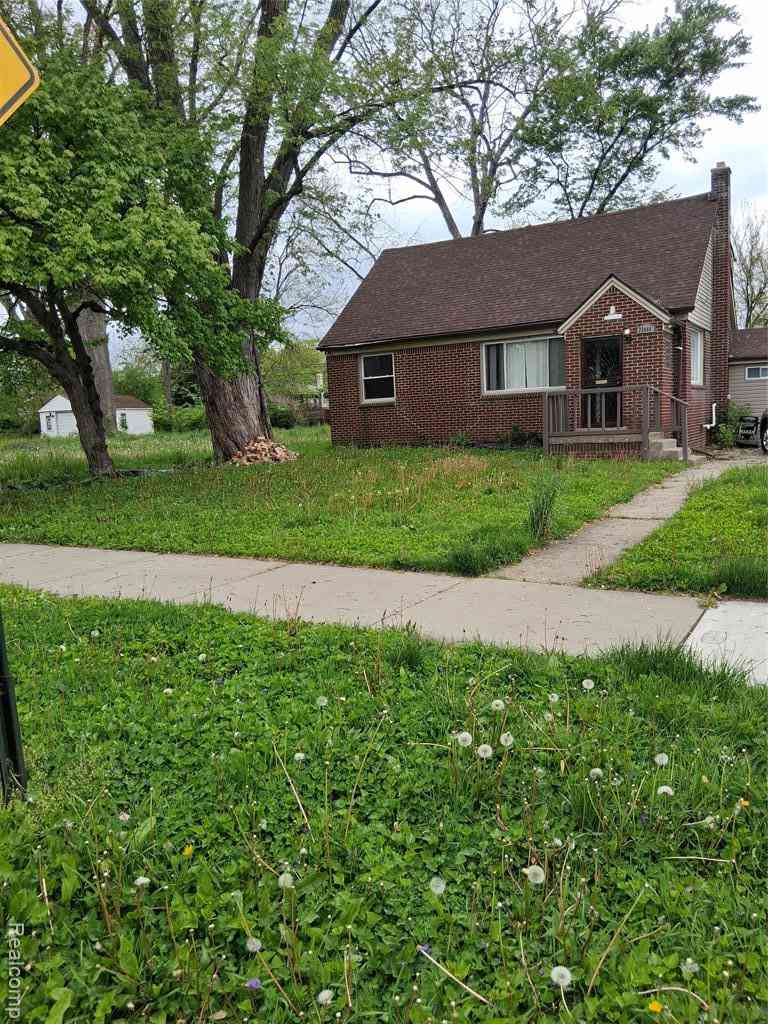 Homes For Sale - 22440 Pembroke Avenue <br/> Detroit, MI 48219