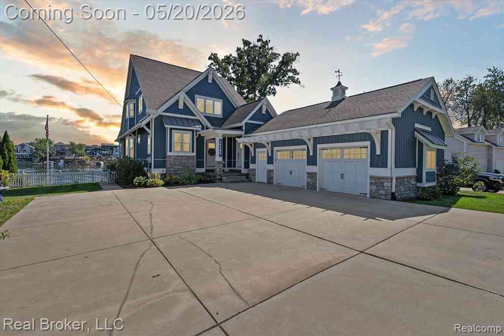 Homes For Sale - 16295 Whitehead Drive <br/> Linden, MI 48451