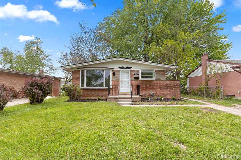 Homes For Sale - 1072 S Venoy Road S S<br/> Westland, MI 48186