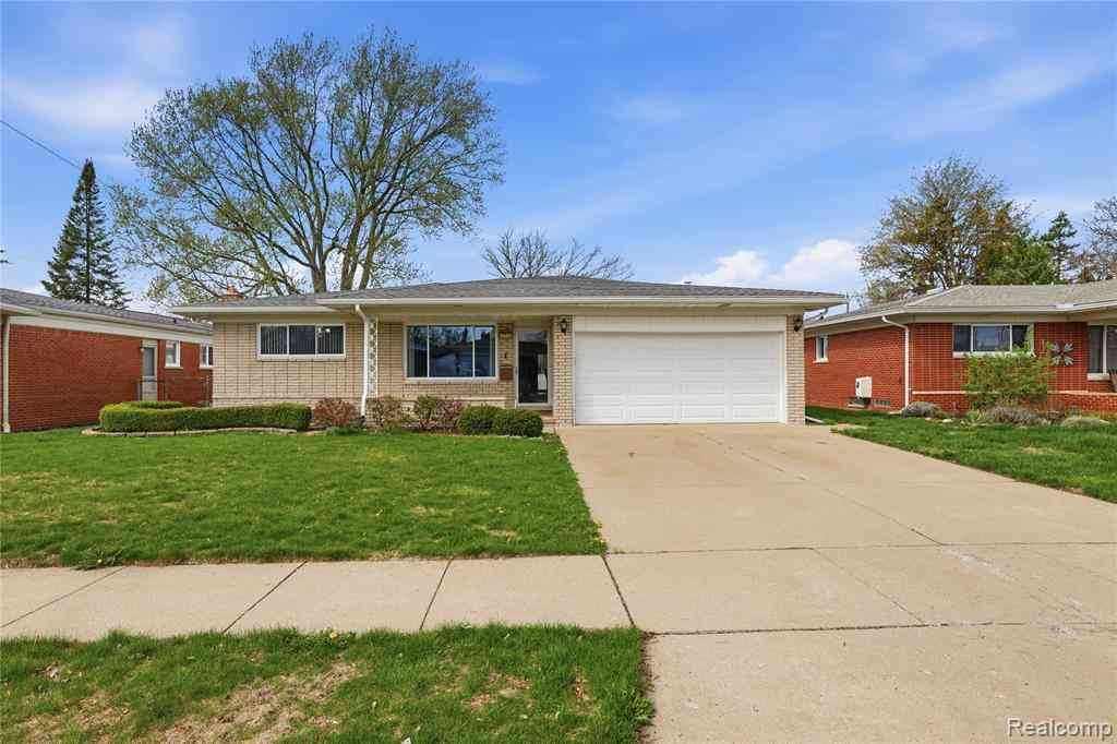 Homes For Sale - 13455 Haupt Drive <br/> Warren, MI 48088