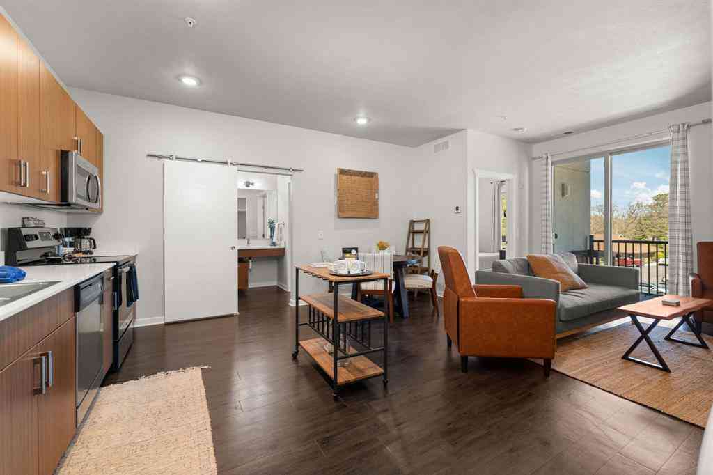 Condo For Sale - 630-306 S Garfield Avenue <br/> Traverse City, MI 49686