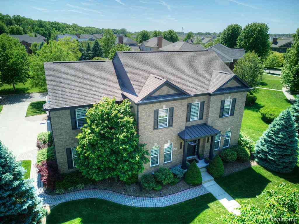 Homes For Sale - 50411 Lansdowne Road <br/> Canton, MI 48188