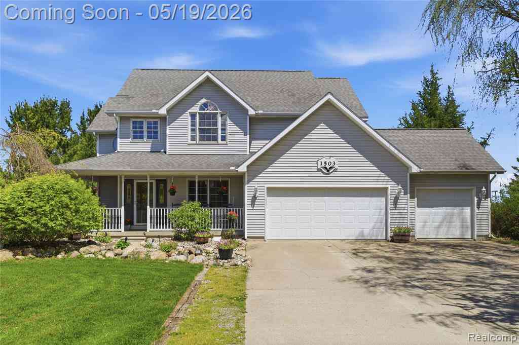 Homes For Sale - 1503 E Reid Road <br/> Grand Blanc, MI 48439