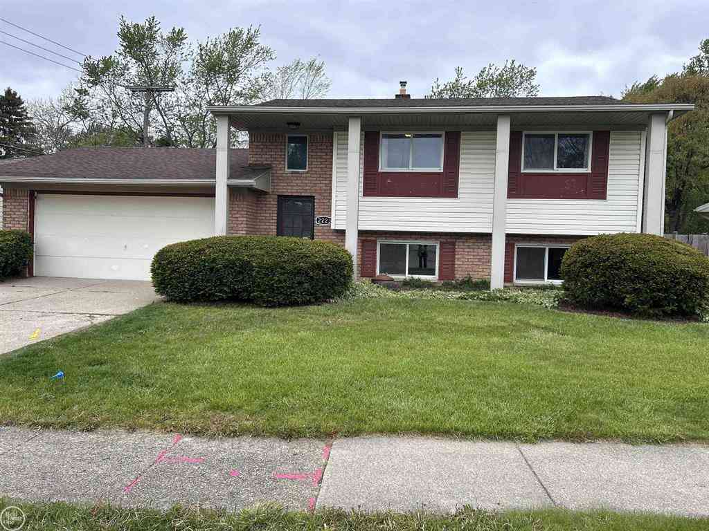 Homes For Sale - 2223 Old Salem Road <br/> Auburn Hills, MI 48326