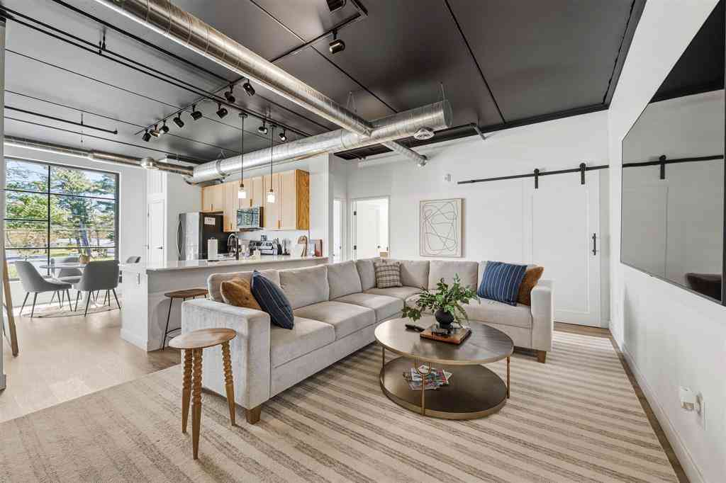 Condo For Sale - 1825 E Eighth Street <br/> Traverse City, MI 49686