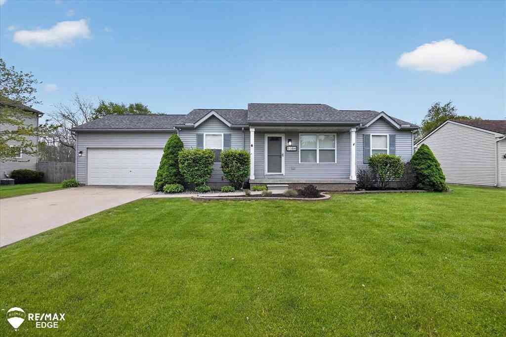 Homes For Sale - 9384 Sandy Hollow Lane <br/> Davison, MI 48423