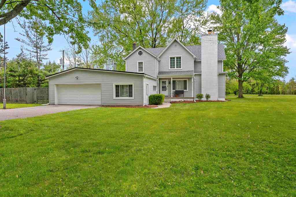 Homes For Sale - 18224 Millar Road <br/> Clinton Township, MI 48036