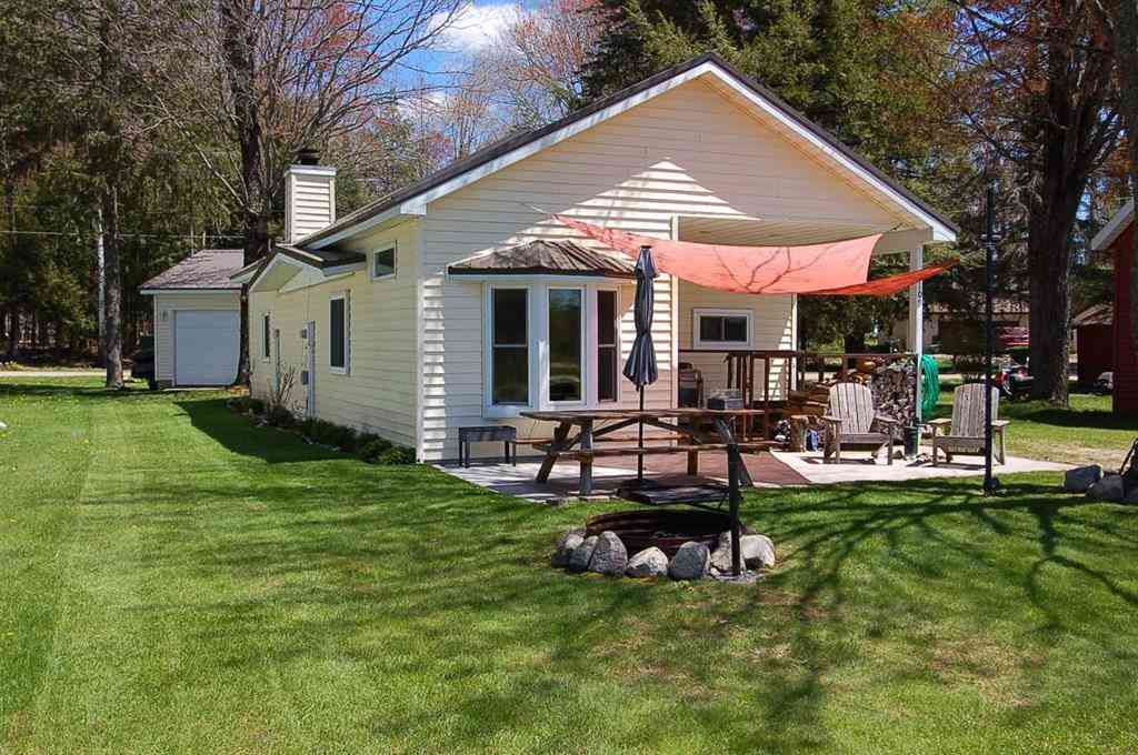 Homes For Sale - 109 Brandy Drive <br/> Cadillac, MI 49601