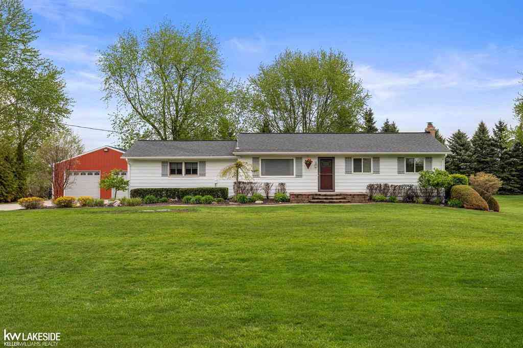 Homes For Sale - 77230 Coon Creek Road <br/> Armada, MI 48005