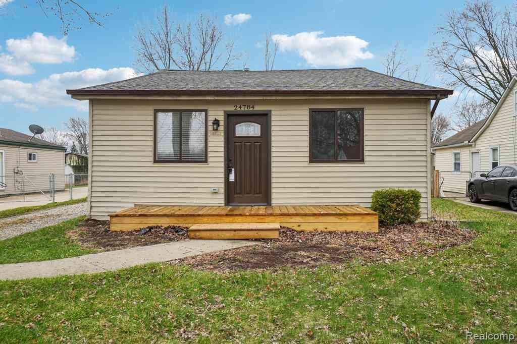 Homes For Sale - 24784 Trombley Street <br/> Harrison Township, MI 48045