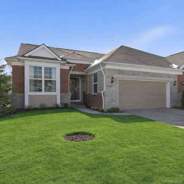 Condo For Sale - 23346 Spring Creek Drive <br/> Macomb, MI 48042