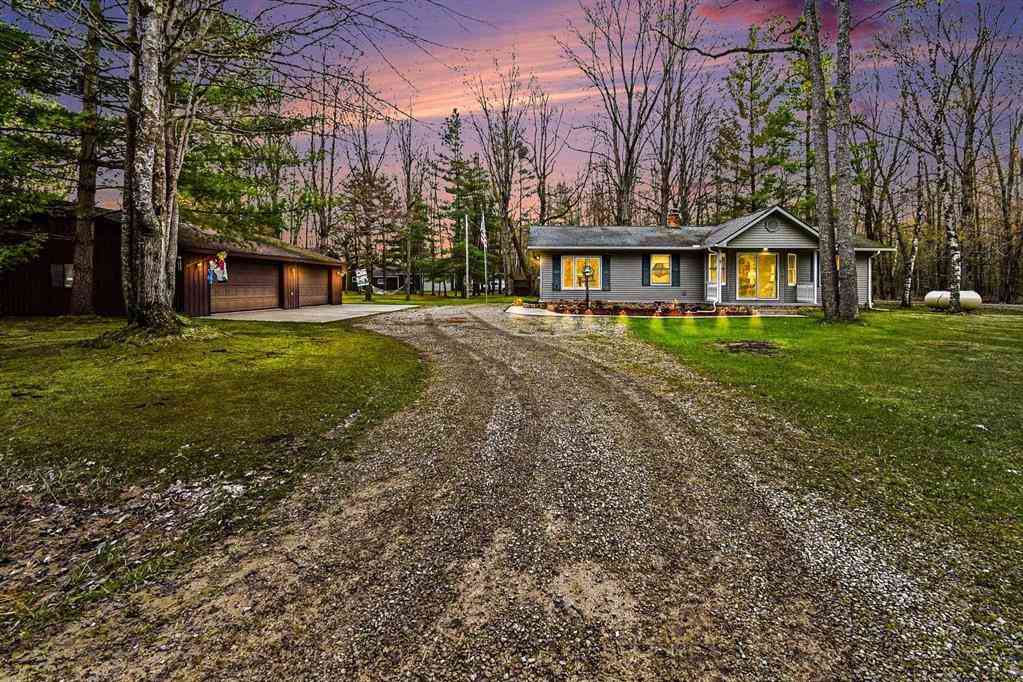 Homes For Sale - 5376 Ausable Drive <br/> Ogemaw County, Hale, MI 48739