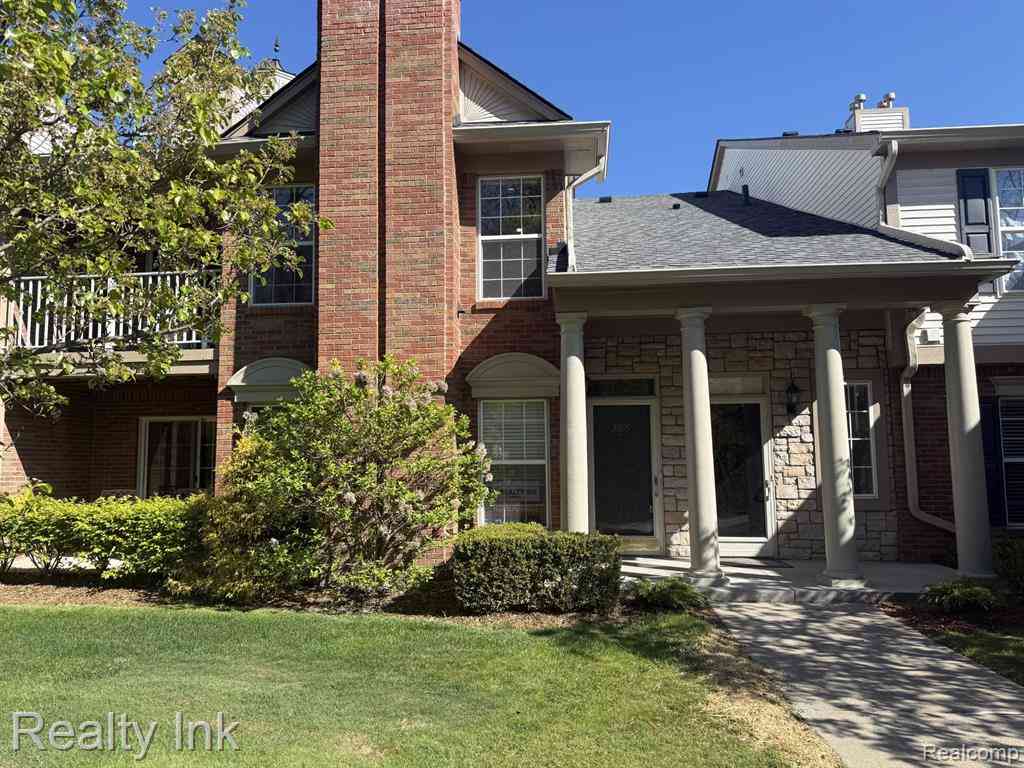 Condo For Sale - 3399 Tremonte Circle S S<br/> Rochester, MI 48306