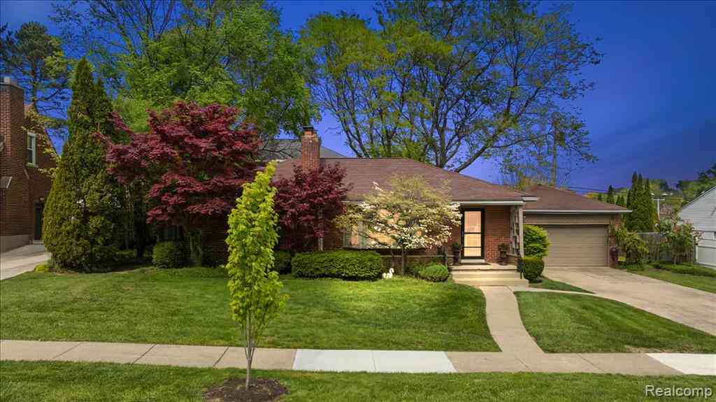 Homes For Sale - 4374 Arden Place <br/> Royal Oak, MI 48073