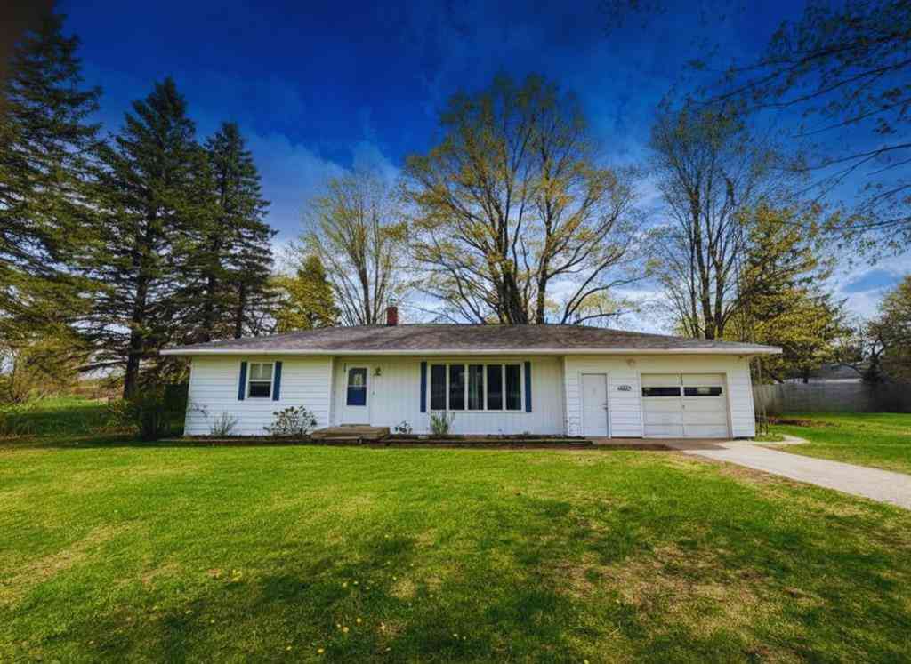 Homes For Sale - 4684 E Moorestown Road <br/> Lake City, MI 49651