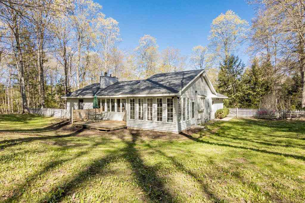 Homes For Sale - 14416 Peninsula Drive <br/> Grand Traverse County County, Traverse City, MI 49686