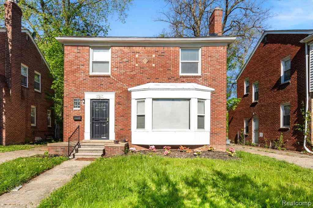 Homes For Sale - 17217 Plainview Avenue <br/> Detroit, MI 48219