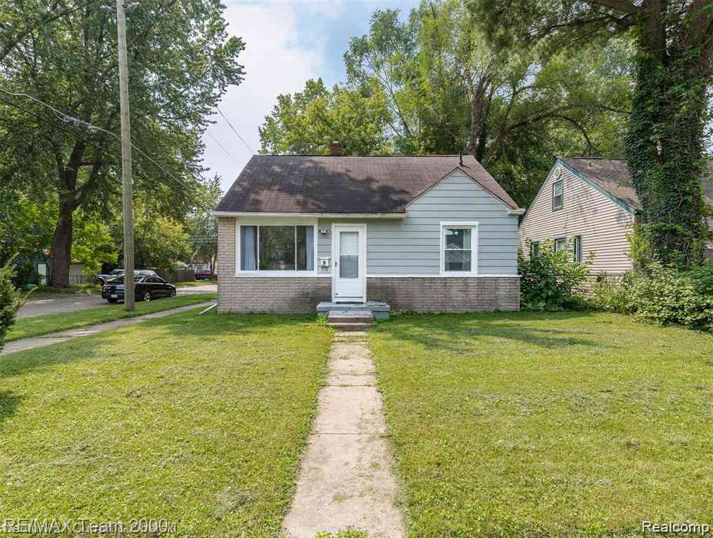 Homes For Sale - 24601 Stanford Street <br/> Dearborn Heights, MI 48125