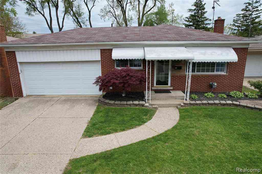 Homes For Sale - 26676 Richard Drive <br/> Warren, MI 48089