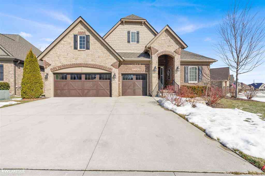 Homes For Sale - 7001 Venturi Drive <br/> Macomb County, Washington, MI 48094