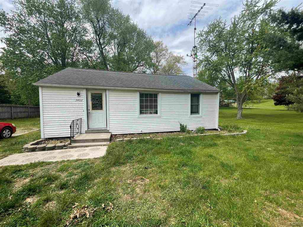 Homes For Sale - 3402 Ogden Highway <br/> Adrian, MI 49221