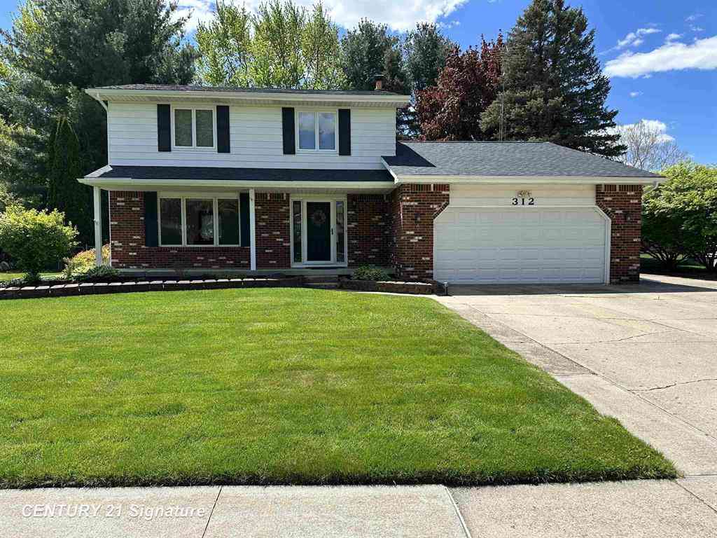 Homes For Sale - 312 Sunrise Drive <br/> Flushing, MI 48433