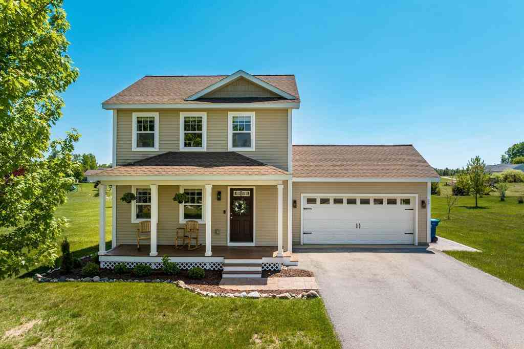 Homes For Sale - 338 Kratky Drive <br/> Traverse City, MI 49696