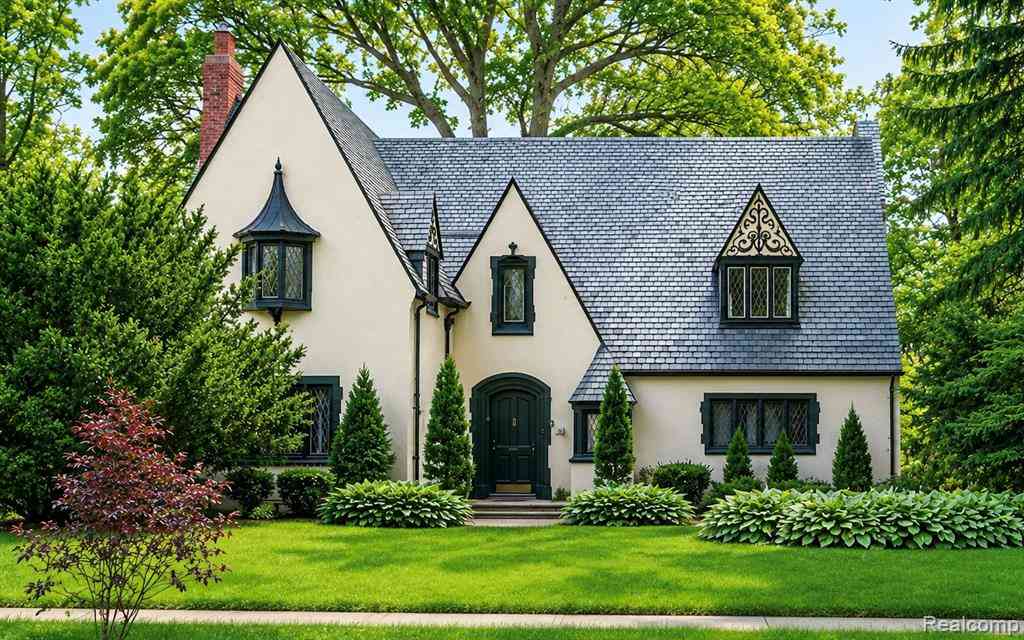 Homes For Sale - 3001 Seminole Street <br/> Detroit, MI 48214