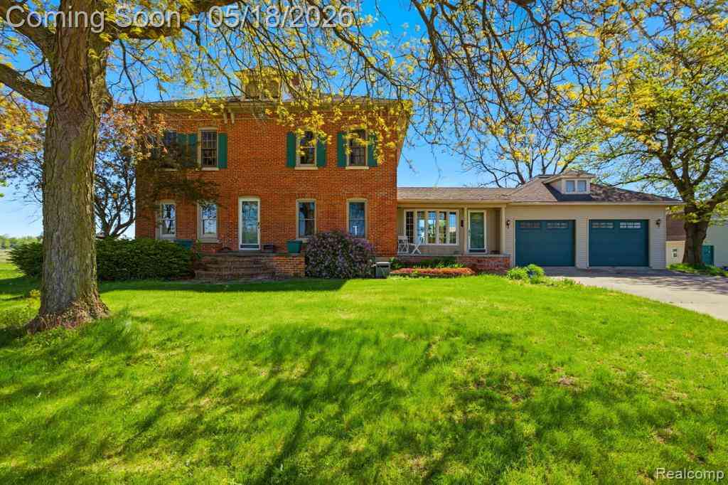 Homes For Sale - 14104 Carleton West Road <br/> Monroe County, Carleton, MI 48117