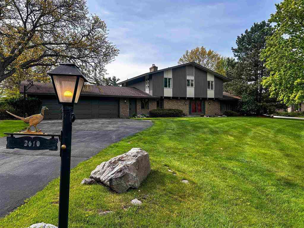 Homes For Sale - 2610 Pewanaga Place <br/> Flint, MI 48507