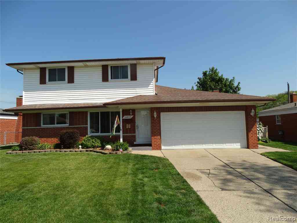 Homes For Sale - 14033 Edison Drive <br/> Warren, MI 48088