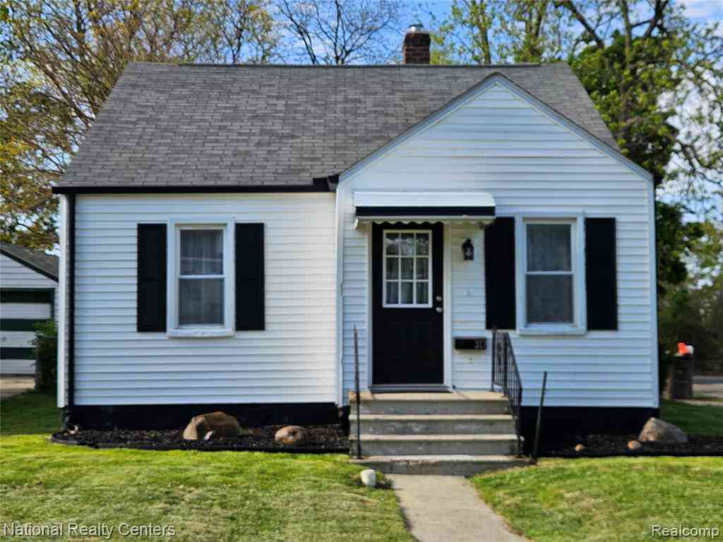 Homes For Sale - 317 Michigan Avenue <br/> Pontiac, MI 48342