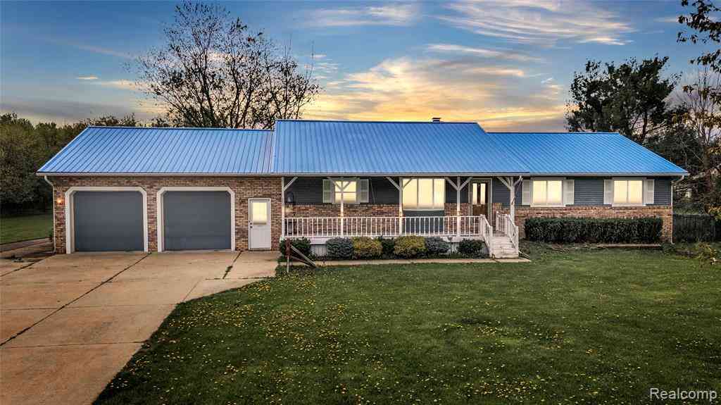 Homes For Sale - 1081 S Gale Road <br/> Davison, MI 48423