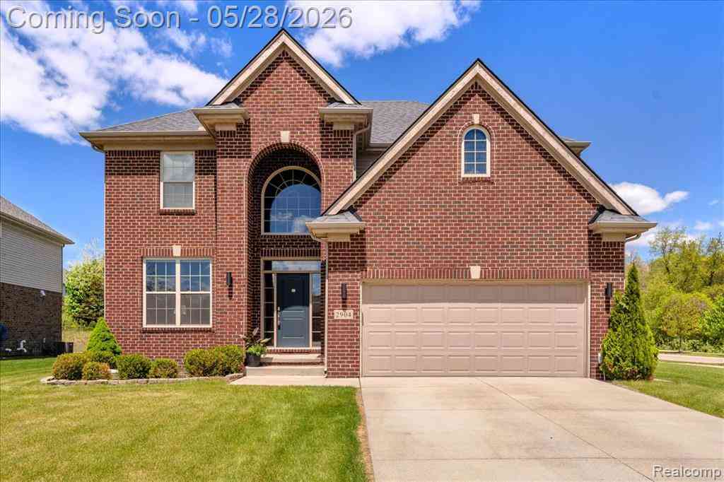 Homes For Sale - 2904 Secret Way <br/> Commerce Twp, MI 48390